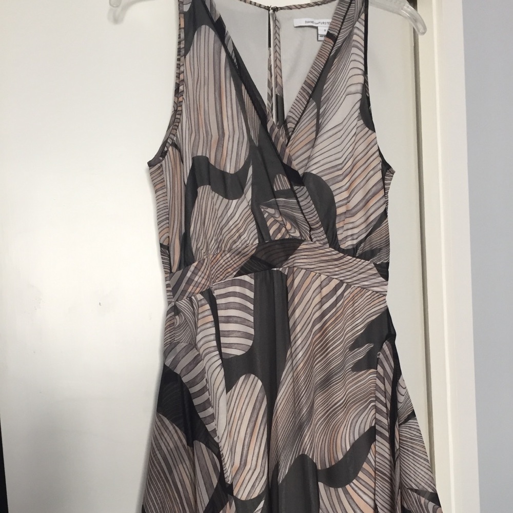 DIANE von FURSTENBERG SILK DRESS
